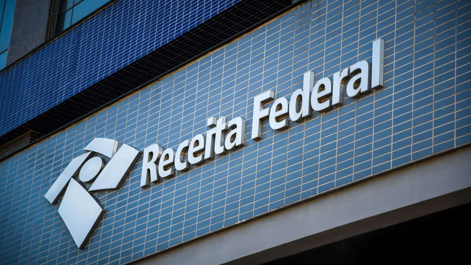 Auditores fiscais da Receita Federal iniciam greve nacional