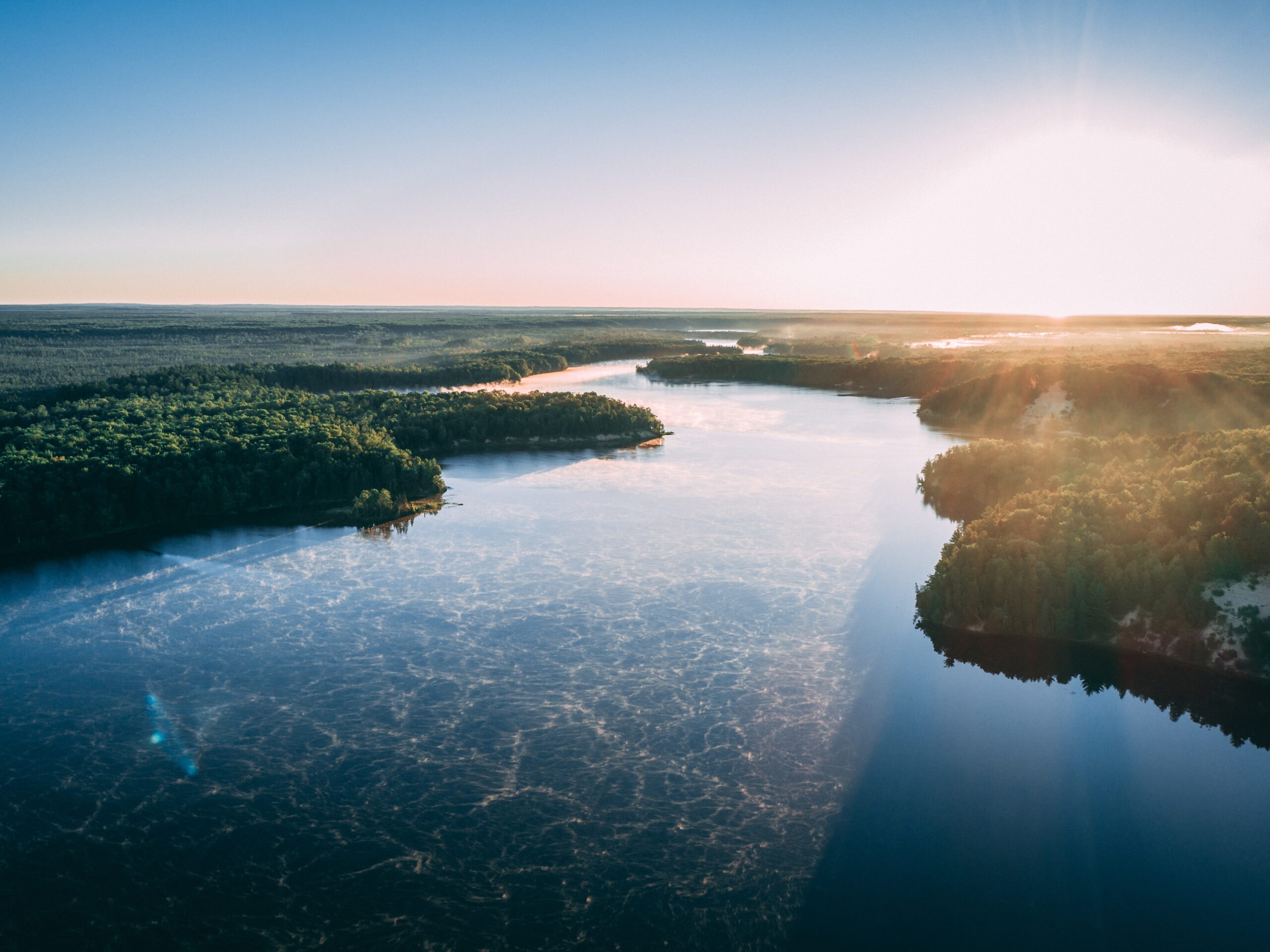 Impactos da seca histórica no Amazônia afetam logística e comércio exterior